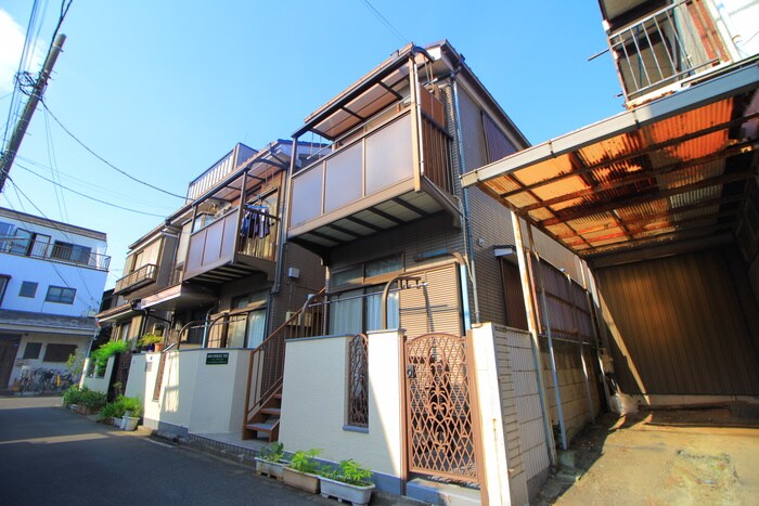 ハイブリッジの物件外観写真