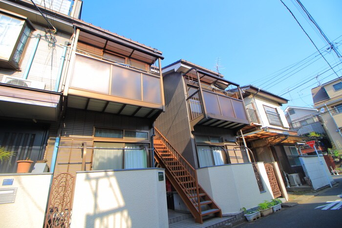 ハイブリッジの物件外観写真