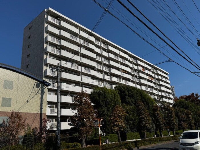 昭島つつじが丘ハイツ１２号棟の物件外観写真