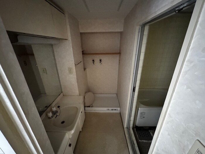 昭島つつじが丘ハイツ１２号棟の物件内観写真