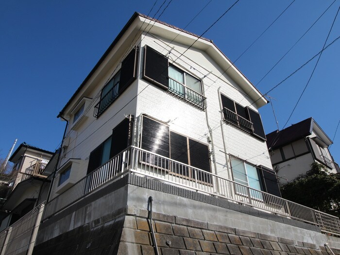 茅野荘の物件外観写真