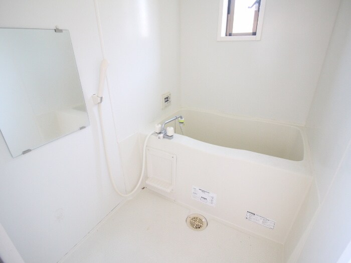 茅野荘の物件内観写真