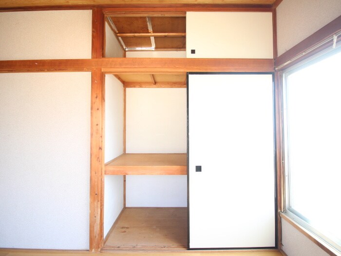 茅野荘の物件内観写真