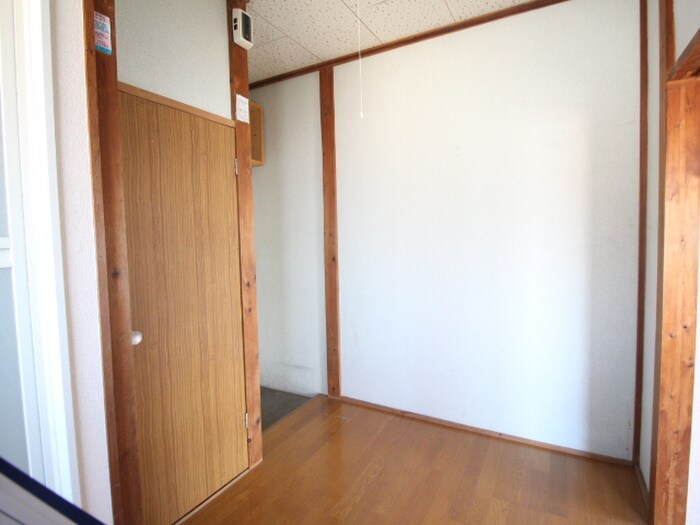 茅野荘の物件内観写真