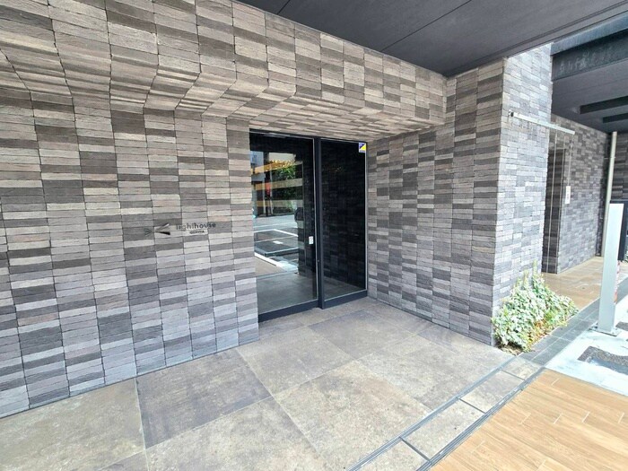 lighthouse大塚の物件外観写真