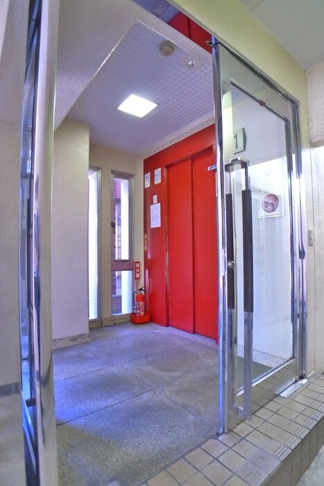 メゾンマルシンの物件外観写真