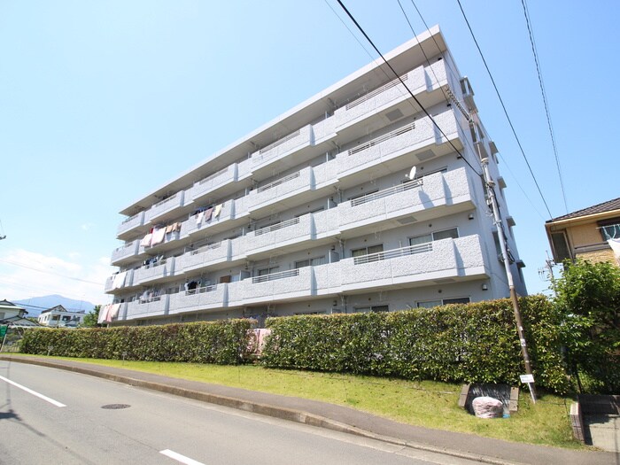 Bellevue参番館の物件外観写真