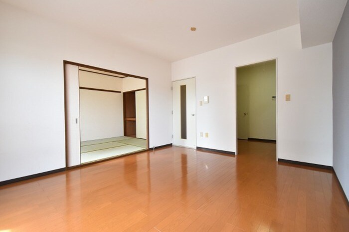 Bellevue参番館の物件内観写真