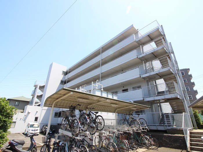 Bellevue参番館の物件外観写真