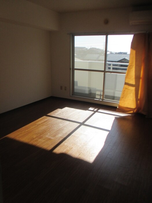 Bellevue参番館の物件内観写真