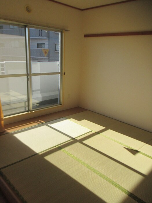 Bellevue参番館の物件内観写真