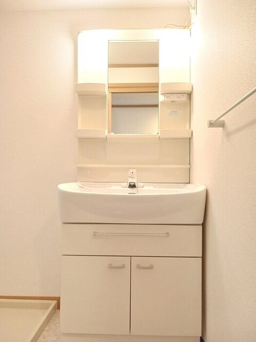 クロスロードの物件内観写真