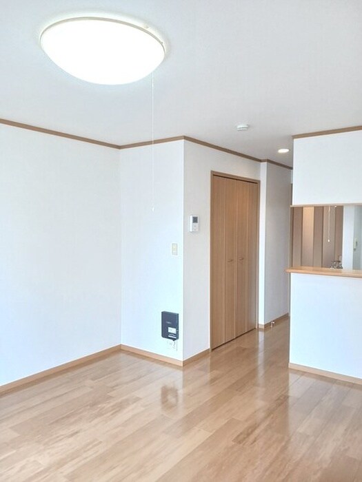 クロスロードの物件内観写真