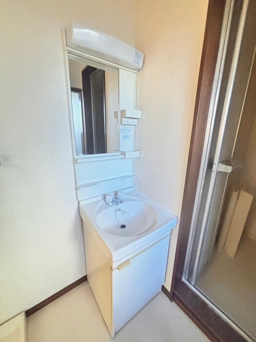 サンテラス国立南の物件内観写真