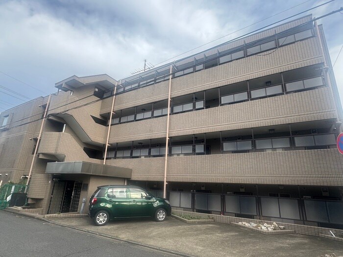 デアベルクハイムの物件外観写真