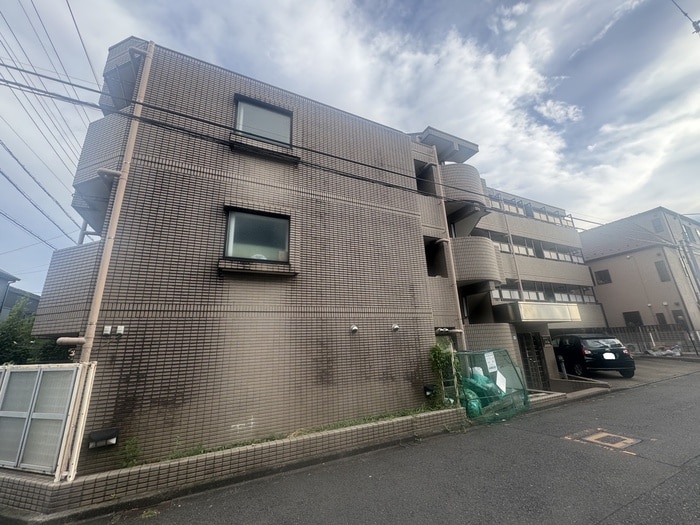 デアベルクハイムの物件外観写真