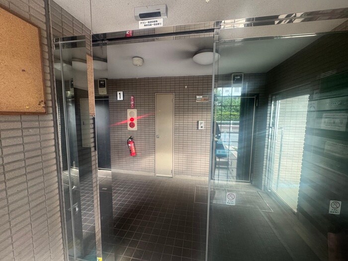 デアベルクハイムの物件外観写真