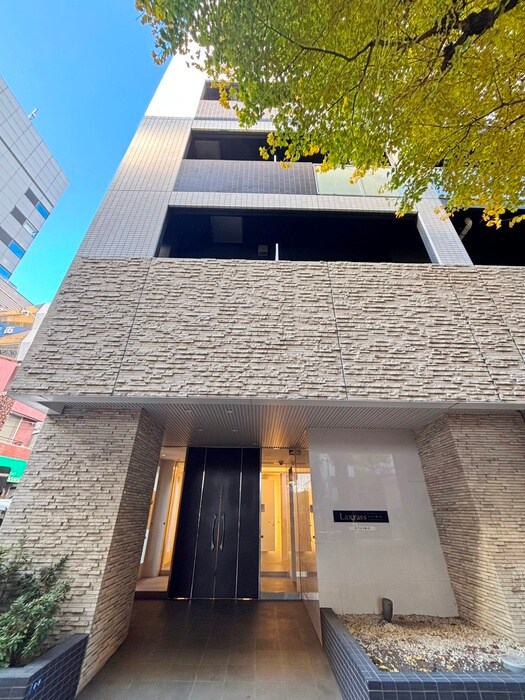 ラクラス幡ヶ谷の物件外観写真