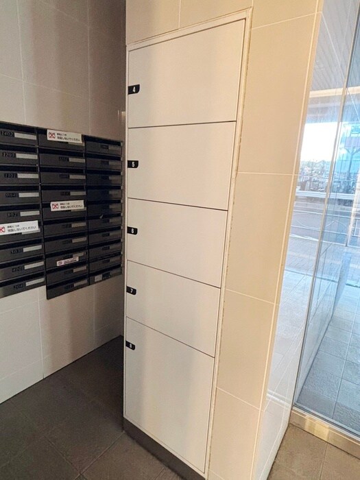 ラクラス幡ヶ谷の物件外観写真