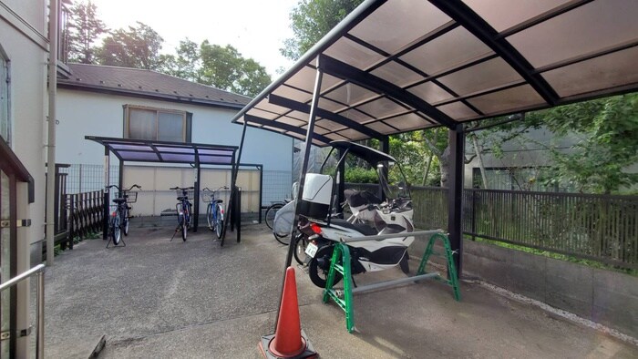 パ－クハイムの物件外観写真