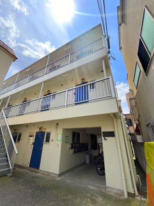 ヴィレッヂ高田馬場の物件外観写真