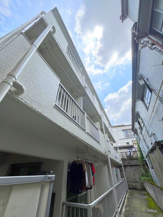 ヴィレッヂ高田馬場の物件外観写真