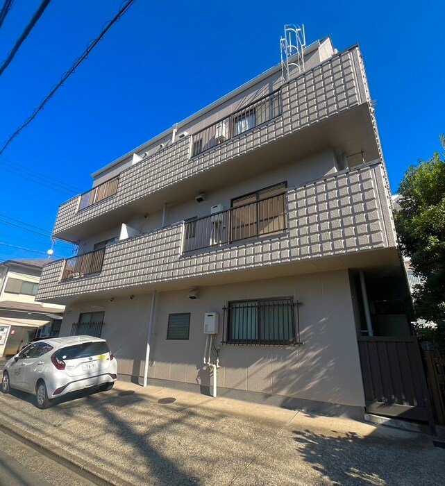 メゾン菊名の物件外観写真