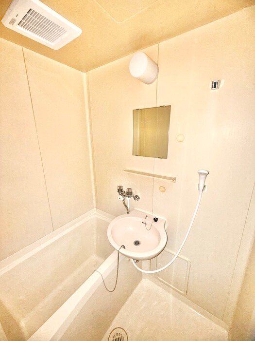 キャピタルＤの物件内観写真