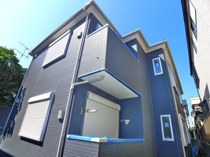 フォルクスの物件外観写真