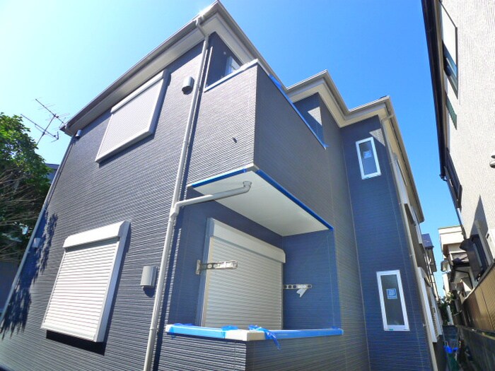 フォルクスの物件外観写真