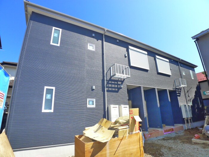 フォルクスの物件外観写真