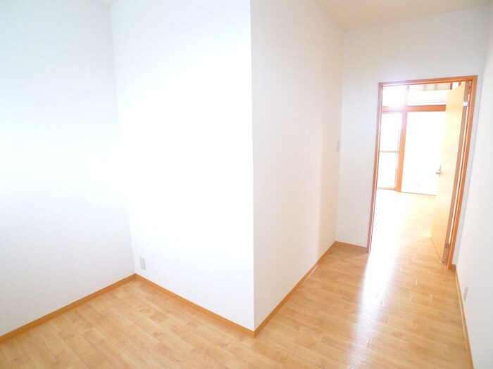 コスモスハイツの物件内観写真