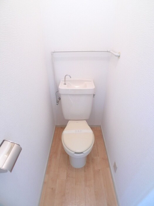 コスモスハイツの物件内観写真