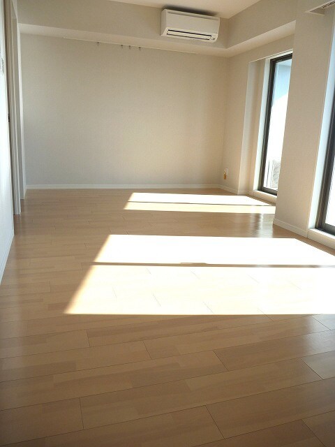 エスティメゾン赤羽の物件内観写真