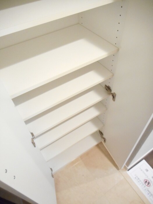 エスティメゾン赤羽の物件内観写真