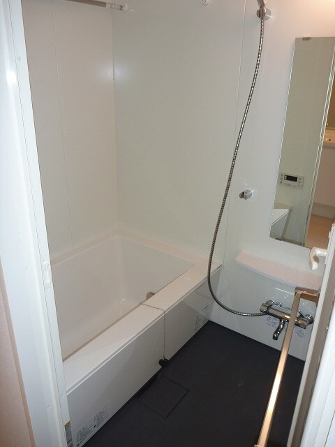 エスティメゾン赤羽の物件内観写真