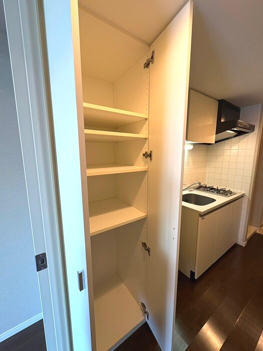 エスティメゾン赤羽の物件内観写真