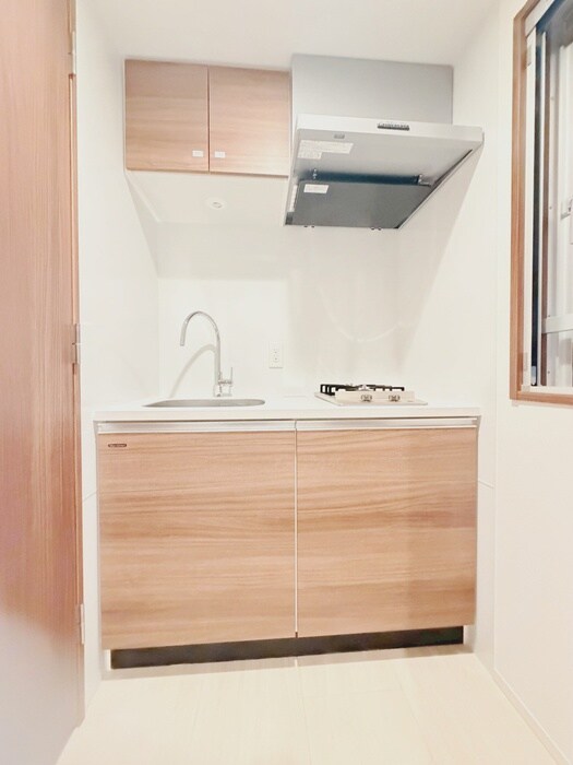 ｺﾝﾌｫﾘｱ･ﾘｳﾞ森下MUTIOの物件内観写真