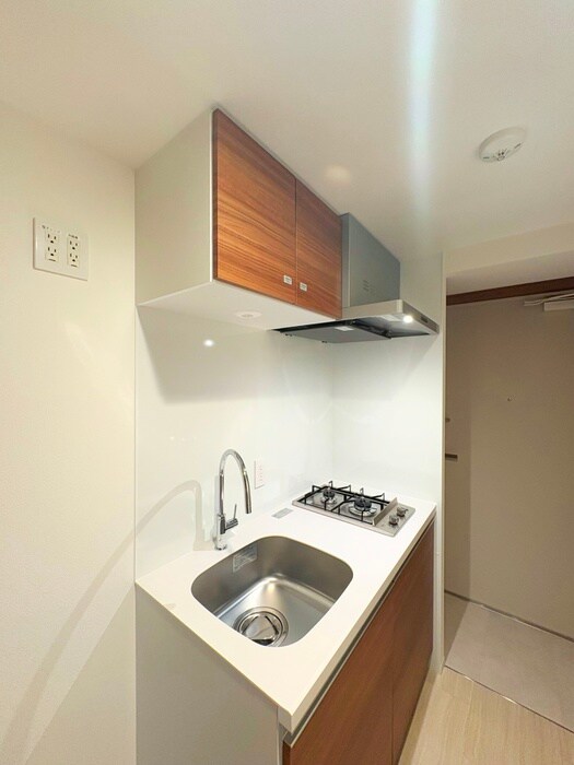 ｺﾝﾌｫﾘｱ･ﾘｳﾞ森下MUTIOの物件内観写真