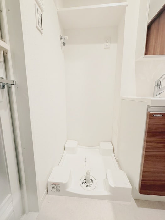 ｺﾝﾌｫﾘｱ･ﾘｳﾞ森下MUTIOの物件内観写真