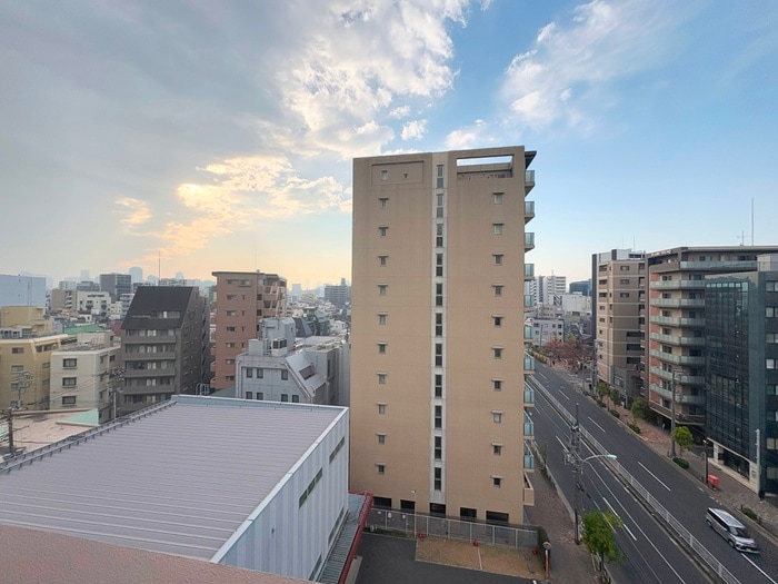 ｺﾝﾌｫﾘｱ･ﾘｳﾞ森下MUTIOの物件内観写真