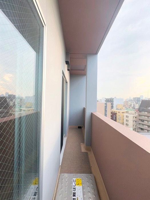 ｺﾝﾌｫﾘｱ･ﾘｳﾞ森下MUTIOの物件内観写真