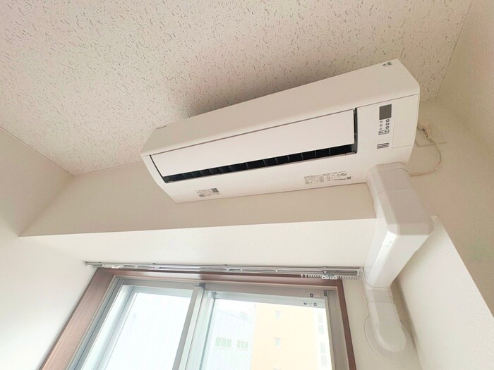 ｺﾝﾌｫﾘｱ･ﾘｳﾞ森下MUTIOの物件内観写真