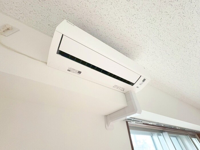 ｺﾝﾌｫﾘｱ･ﾘｳﾞ森下MUTIOの物件内観写真