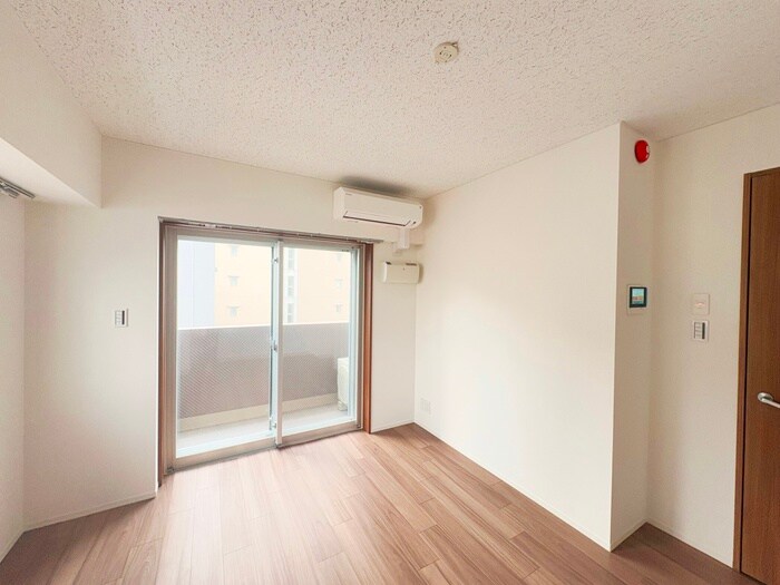 ｺﾝﾌｫﾘｱ･ﾘｳﾞ森下MUTIOの物件内観写真