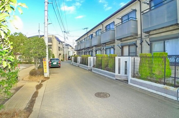 ザ・ロイヤルⅢの物件外観写真