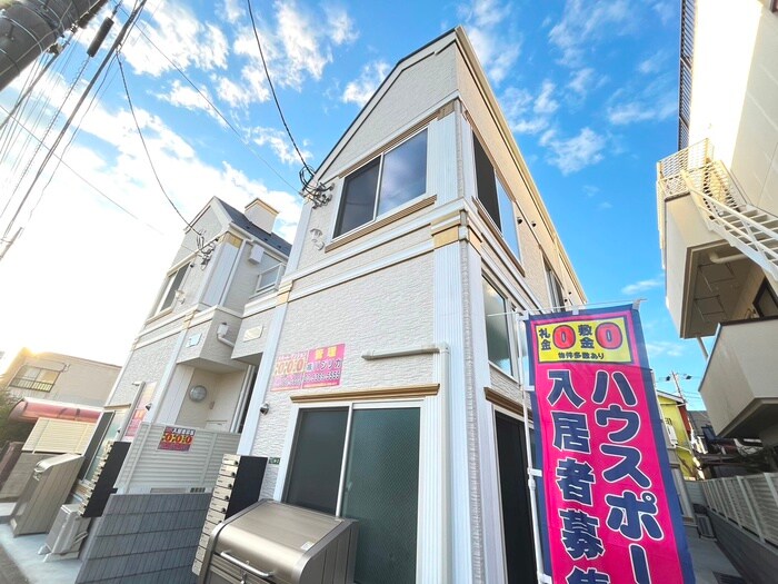 フェリススプリングの物件外観写真