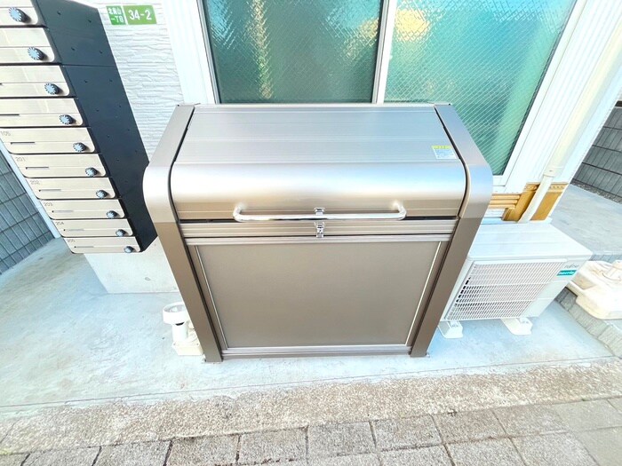 フェリススプリングの物件外観写真