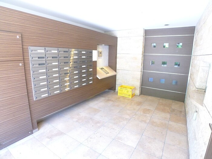 ラクラス木場公園の物件外観写真