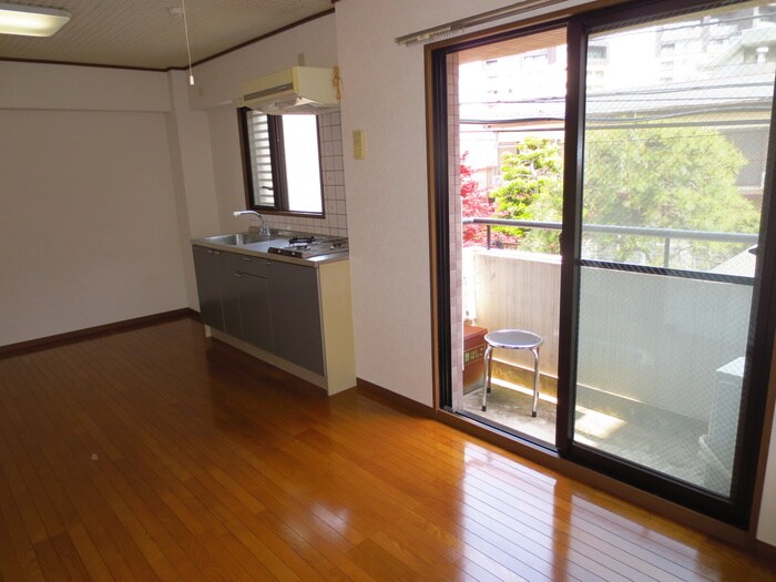 メイプル南烏山の物件内観写真